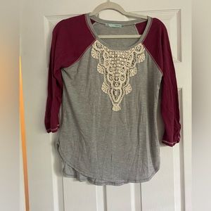 Maurices 3/4 sleeve shirt size medium